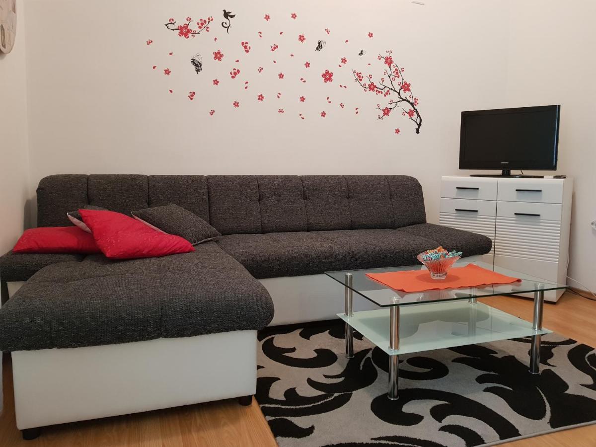 Apartma Jasmin Apartment Novi Vinodolski Bagian luar foto